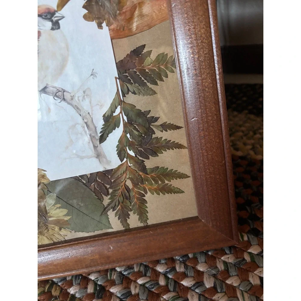 Vintage Framed Pressed Flower Bird Art Wood Frame Botanical Wall Decor 10x12